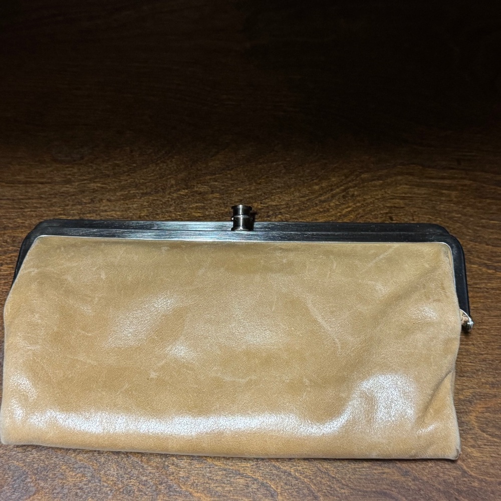 Hobo Clutch